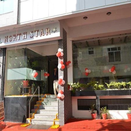 Hotel North Star Udaipur Exteriör bild